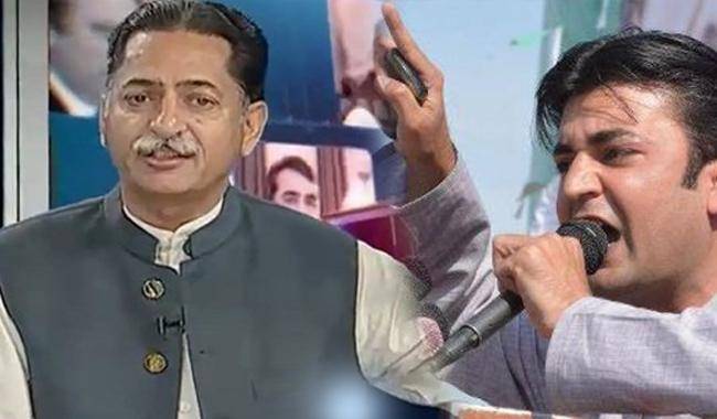 عمران خان نے جاوید لطیف کا سماجی بائیکاٹ کرنے کا اعلان کر دیا