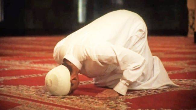 بین الاقوامی ماہرین نے نماز کو صحت کیلئے انتہائی فائدہ مند قرار دیدیا 
