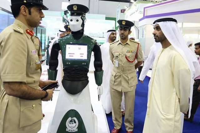 دبئی میں پولیس کی مدد کے لیے روبوٹ تیار