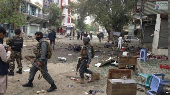 افغانستان میں خودکش بم حملے میں ایک فوجی ہلاک،10 زخمی