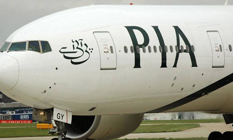 پی آئی اے کی پرواز سکھر ائیر پورٹ پر 55 مسافروں کو چھوڑ کراسلام آباد روانہ 