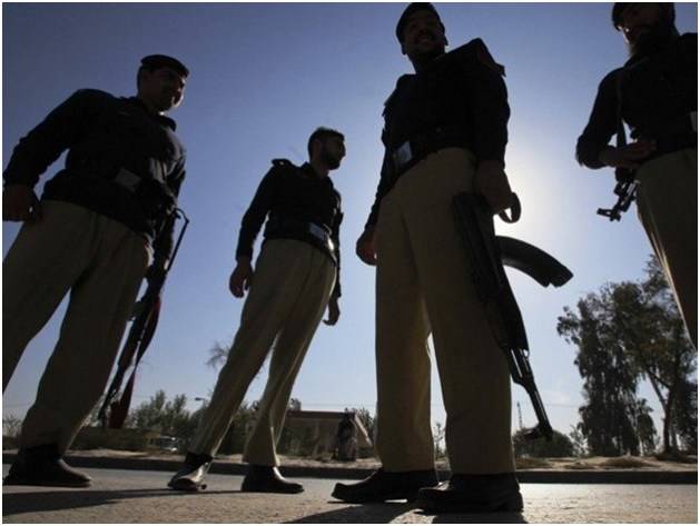  وہاڑی پولیس کا مختلف علاقوں میں سرچ آپریشن، 11 اشتہاریوں سمیت 18 افراد کو گرفتار کر لیا