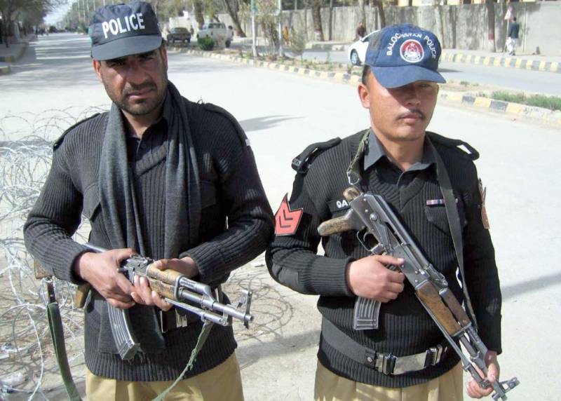 پنجاب پولیس کا روایتی یونیفارم ختم، نئی خاکی وردی جاری کر دی گئی