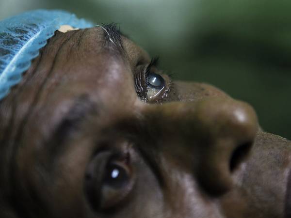 سری لنکا کے آنکھیں عطیہ کرنے والے وفد کی شہباز شریف سے ملاقات