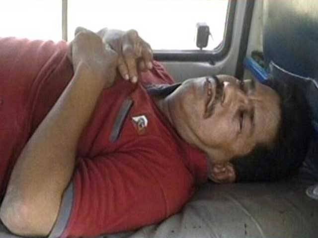 قرض خواہوں سے پریشان شہری نے پولیس کو دیکھ کر خودکشی کر لی