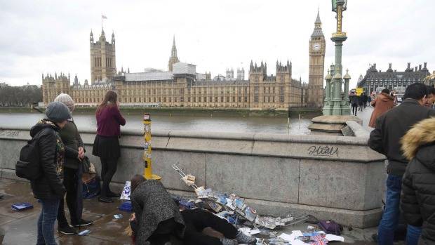 لندن، دہشت گردی سے خوف زدہ خاتون دریا میں کود پڑی