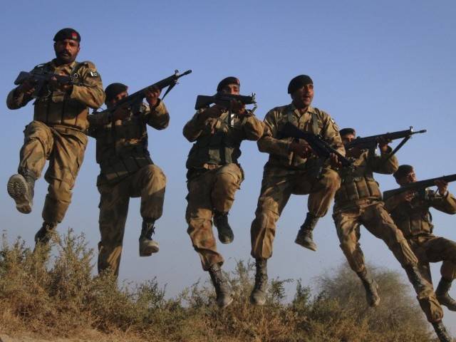 پاکستانی فوج کو شکست دینا ممکن نہیں، سابق بھارتی فوجی افسر