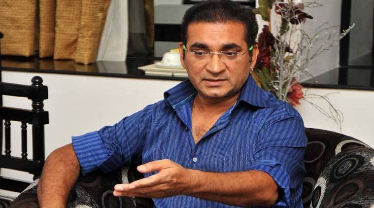 انتہاءپسند بھارتی گلوکار نے بالی ووڈ خانز سمیت معروف شخصیات کو تنقید کا نشانہ بنا ڈالا 