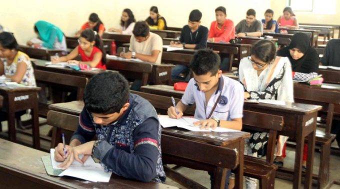 ہائی کورٹ لاہور نے سی ایس ایس 2018ء کا امتحان اردو میں لینے کا حکم معطل کر دیا