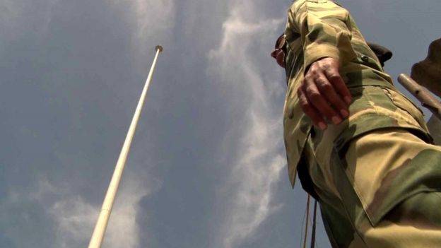 پاک بھارت سرحدی چوکی پر تین روز سے بھارتی پرچم غائب 