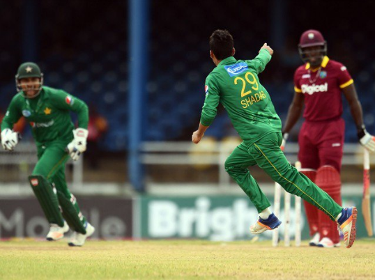  پاکستان نے دلچسپ مقابلے کے بعد ویسٹ انڈیزکو تین رنز سے شکست دیدی