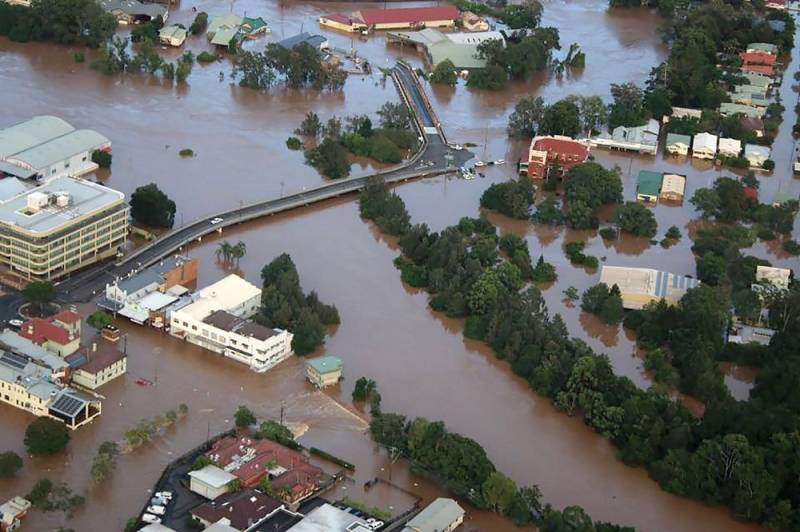 آسٹریلیا کی 2 ریاستیں شدید سیلاب کی زد میں
