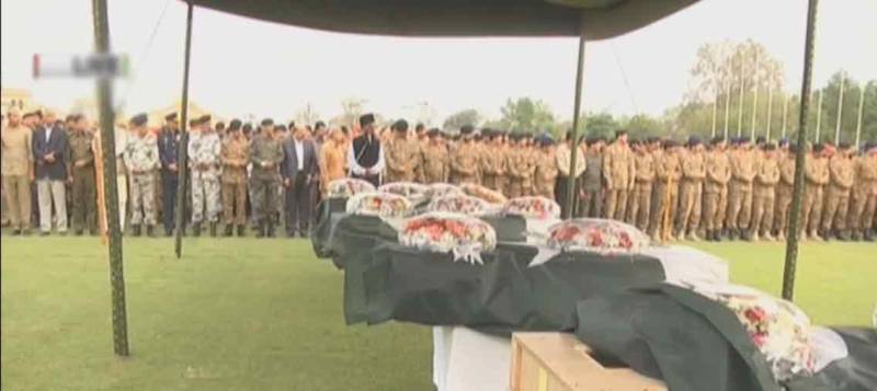 بیدیاں روڈ دھماکے کے شہدا کی نمازہ جنازہ ادا کر دی گئی