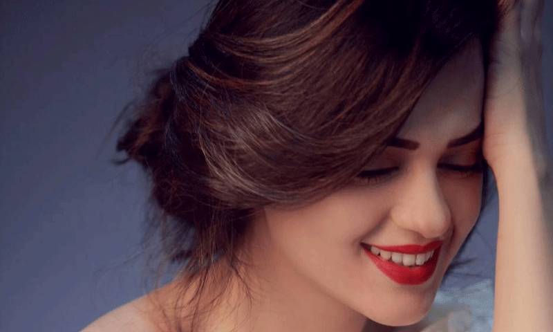 سرجری نے سنبل اقبال کو بدل دیا، پہچاننا مشکل