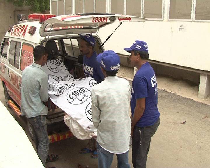 کراچی: نارتھ ناظم آباد میں ہیر سیلون سے 3 لاشیں برآمد