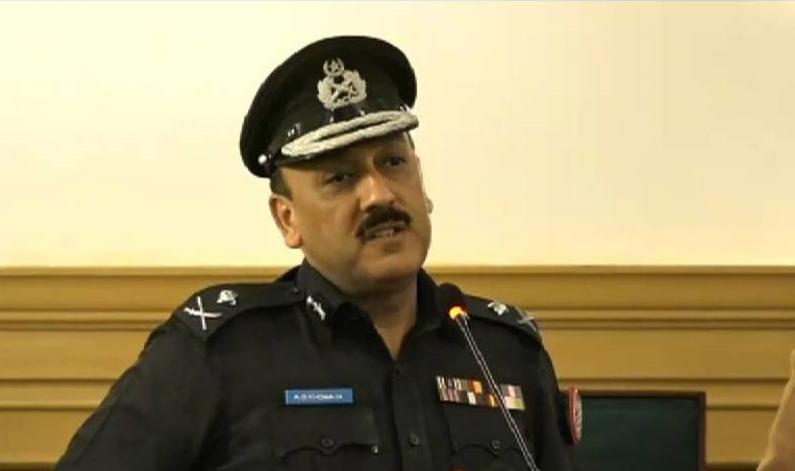 حتمی فیصلہ آنے تک اے ڈی خواجہ کام جاری رکھیں، عدالت