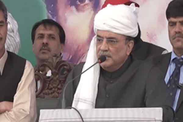 بھارت کی نظر پاکستان کے آبی وسائل پر ہے: آصف زرداری