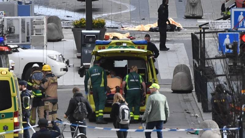 سویڈن میں دہشتگردانہ حملہ، نامعلوم شخص نے ٹرک سے کئی افراد کچل ڈالے