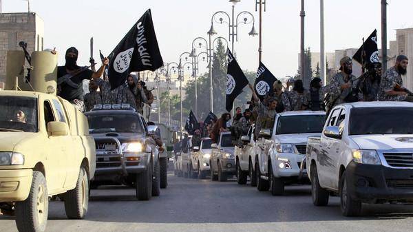 عراق،داعش نے نقل مکانی کرنے والوں کی نعشیں کھمبوں سے لٹکا دیں