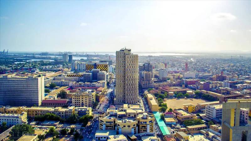 پاکستان کے پہلے یہودی فیصل بن خالد کو نیا شناختی کارڈ بننے کا انتظار
