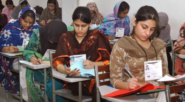 پنجاب میں میڈیکل اینڈ ڈینٹل کالجوں کے انٹری ٹیسٹ کا سلیبس تبدیل