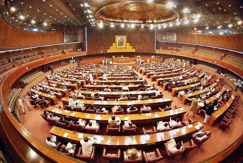 سابق صدر آصف زرداری کے لاپتہ ساتھیوں کی عدم بازیابی، پیپلزپارٹی کا قومی اسمبلی سے واک آﺅٹ