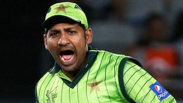 سابق مایہ ناز کپتان نے سرفراز احمد کی ٹیسٹ کپتانی کی مخالفت کردی 