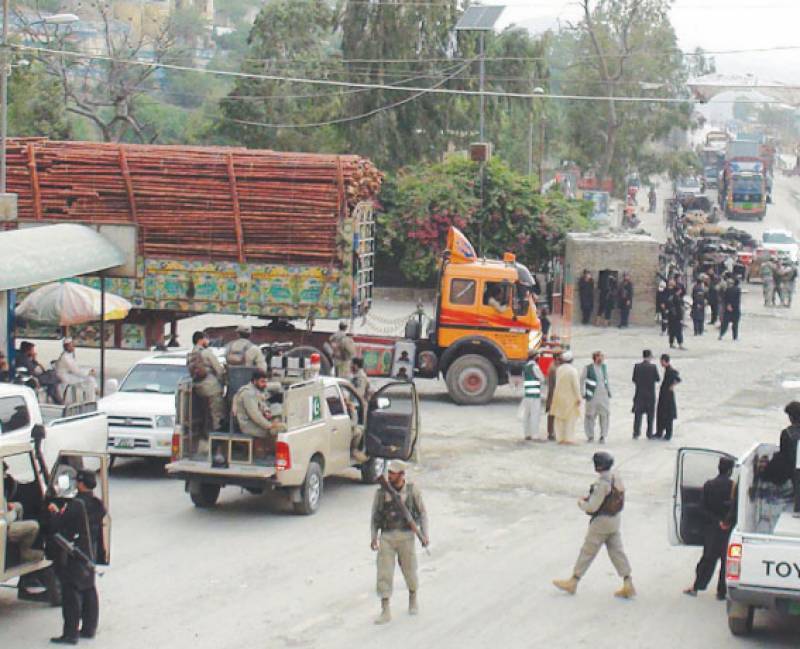 پشاور: انگوراڈہ گیٹ ٹریفک کیلئے کھول دیا گیا