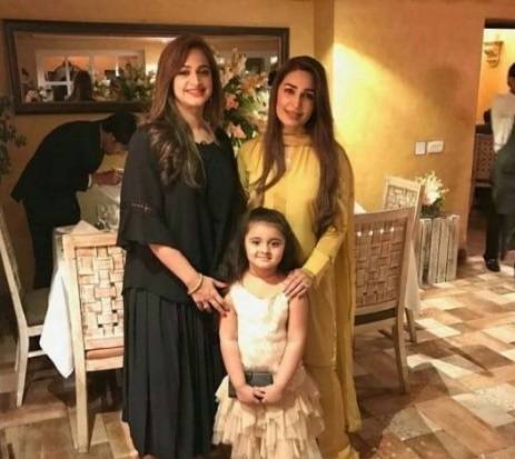 اداکارہ نور اور ریما کی نئی ایسی تصاویر وائرل کہ سب دنگ رہ گئے