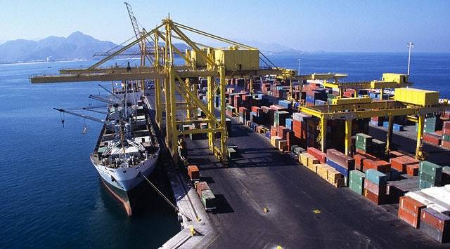 گذشتہ نو ماہ میں برآمدات میں تین فیصد کمی آئی: راجہ عامر 