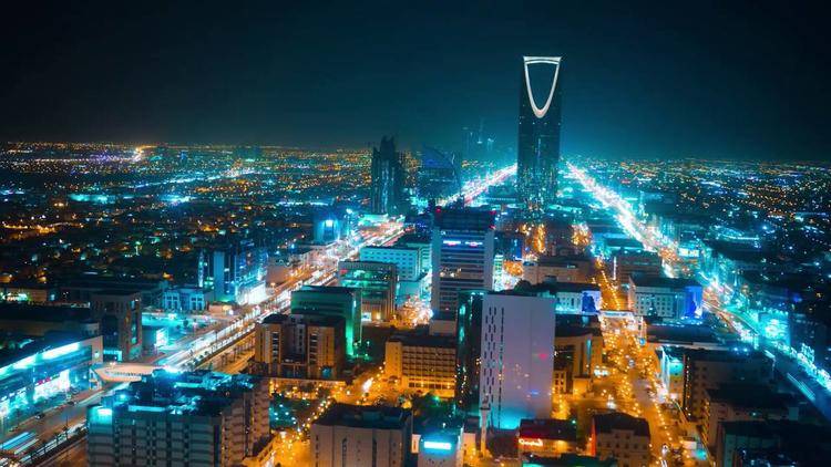 سعودی عرب کا عنقریب سیاحتی ویزے جاری کرنے کا اعلان