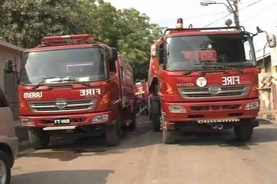 آج فائرفائٹرز کا عالمی دن،کراچی محکمہ فائر بریگیڈ کی حالت زبوحالی کا شکار