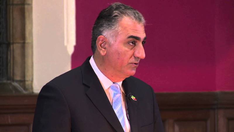 جلاوطن ایرانی ولی عہد نے خمینی انقلاب کودھوکہ قراردیدیا