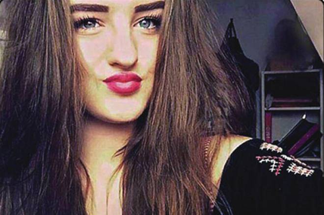لڑکی نے سوشل میڈیا پر اپنی ہی تصویر دیکھ کر زندگی کا خاتمہ کرلیا 