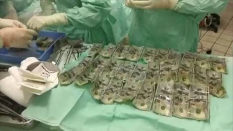 خاتون نے شوہر سے لڑائی کے دوران 7000ڈالرز کھا لیے