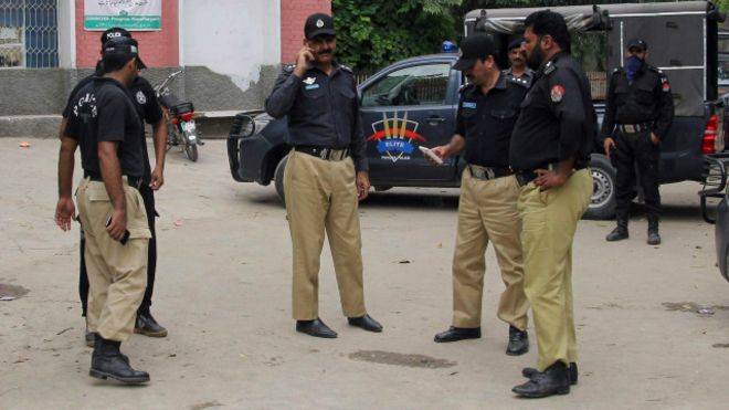لاہورپولیس کی کارروائی،3رکنی ڈکیت کم عمر گینگ گرفتار کرلیا