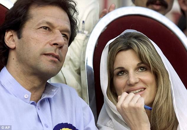 طلاق بھی دوستی کو مات نہ دے سکی،جمائما اور عمران خان کے درمیان واٹس ایپ پر دلچسپ گفتگو