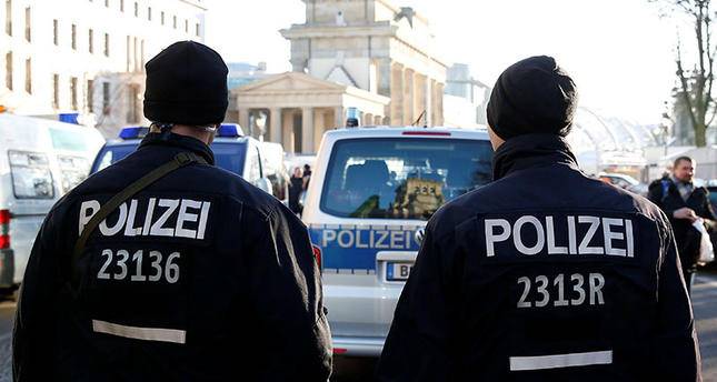 جرمنی میں داعش کے لئے لڑنے کے شبہ میں 2 افراد گرفتار 