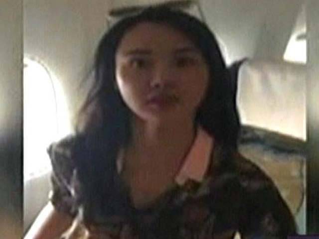 پی آئی کے پائلٹ نے دوران پرواز غیر ملکی خاتون کو کاک پٹ میں ساتھ بٹھا لیا