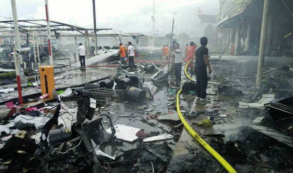 تھائی لینڈ میں سپر مارکیٹ کے باہر 2 بم دھماکے، بچوں سمیت 51 افراد زخمی
