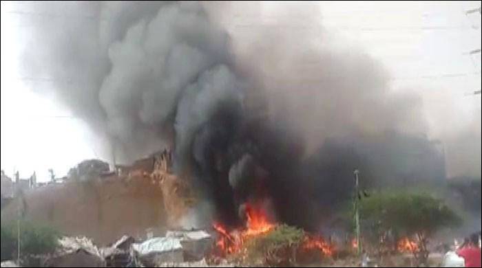 میکسیکو میں آتش بازی کے گودام میں آگ لگنے سے 33 افراد ہلاک ہو گئے 