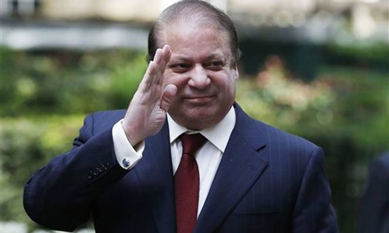 وزیر اعظم سرکاری دورے پر چین پہنچ گئے
