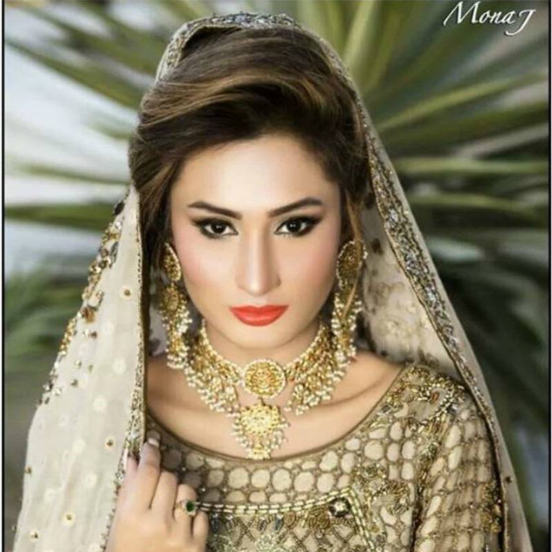 شادی کے خاص دن کیلئے بہترین میک اپ آرٹسٹ کا انتخاب کرنا آسان 