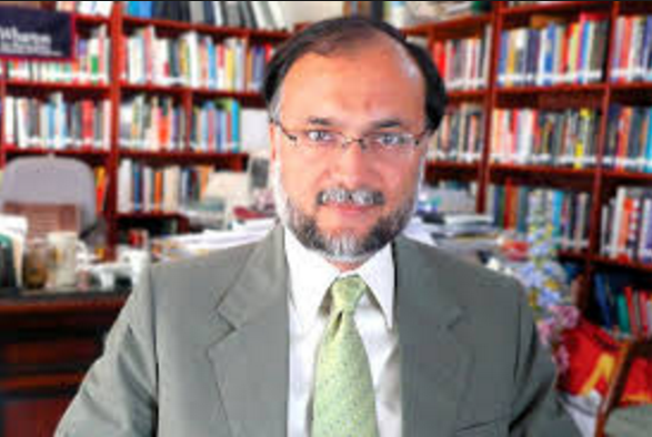 سی پیک میں ڈیٹاآپٹیکل فائبر کے منصوبے بھی شامل ہیں،وفاقی وزیر پروفیسر احسن اقبال