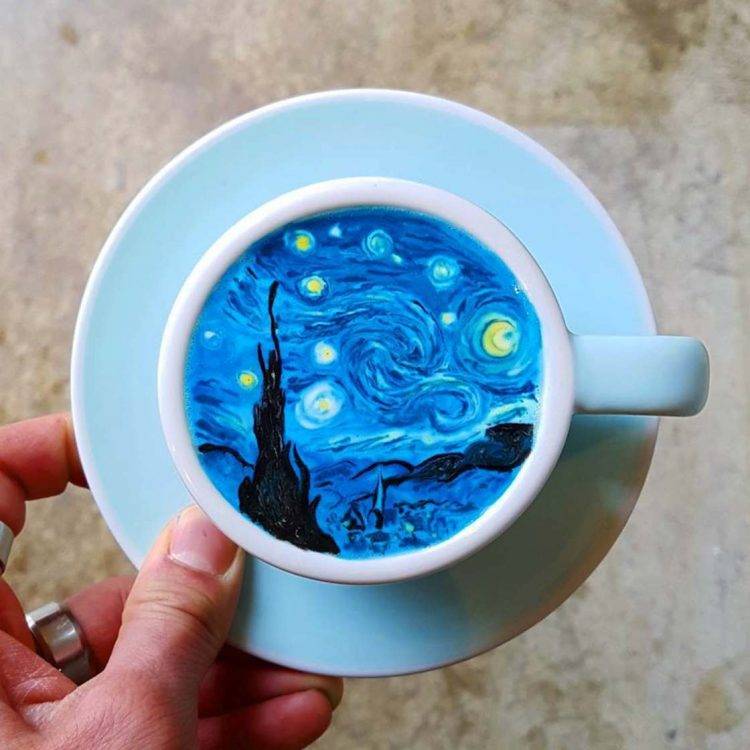 کورین مصور نے ”کافی “ کے کپ میں بہترین تصاویر بنا کر حیران کر دیا