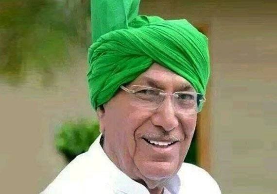 چار مرتبہ وزیراعلی بننے والے بھارتی نے بارہویں پاس کرلی