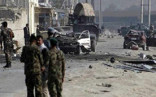 افغانستان: سڑک کنارے نصب بم سے گاڑی کی ٹکر ، ایک ہی خاندان کے 11افراد جاں بحق 