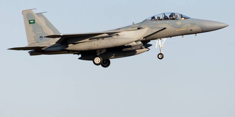یمنی انقلابی فوج نے سعودی عرب کا ایف 15 جنگی طیارہ مار گرایا 