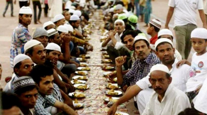 رمضان کی آمد،بھارتی انتہا پسند تنظیم آر ایس ایس افطاری فراہم کرے گی