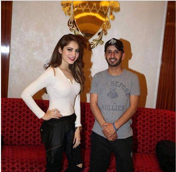 نیلم منیر کی بحرین کرکٹ فیسٹیول میں شرکت کی تصاویر سوشل میڈیا پر وائرل